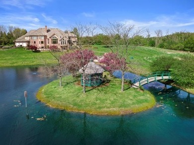 This French Manor estate, on 35 acres, epitomizes luxury & - photo 6