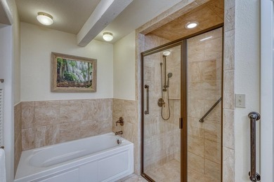 Townhome for sale in Horseshoe Bay West, just a golf cart ride - photo 17