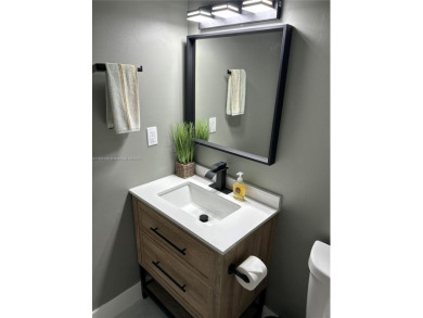 Best location to live or invest!!! Can be rented immediately min