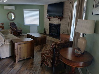 Completely renovated single-level coastal retreat with dual - photo 23