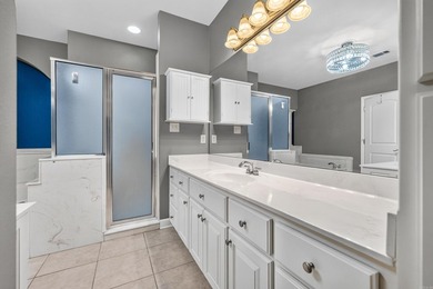 This beautiful condo is move in ready, has an open concept - photo 27