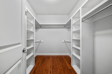 This beautiful condo is move in ready, has an open concept - photo 29
