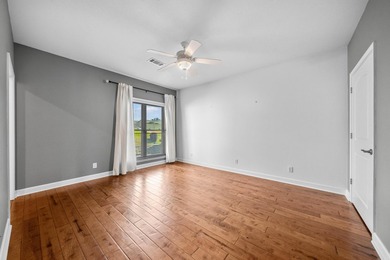This beautiful condo is move in ready, has an open concept - photo 30