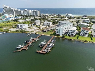 DISCOVER THE ULTIMATE ISLAND LIFESTYLE IN THIS IMPECCABLY - photo 31