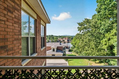 This beautiful condo is move in ready, has an open concept - photo 40
