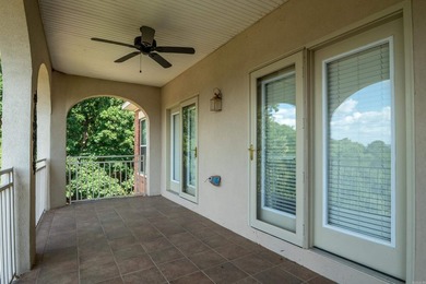 This beautiful condo is move in ready, has an open concept - photo 45
