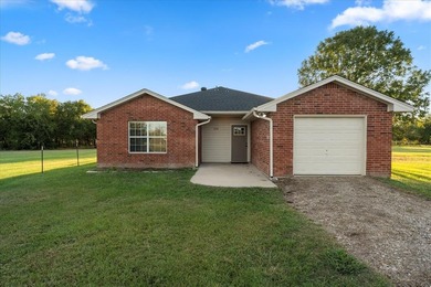 Lake Home For Sale in Corsicana, Texas