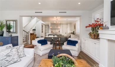 Nestled in the heart of Balboa Island, 217 Coral Avenue invites - photo 7