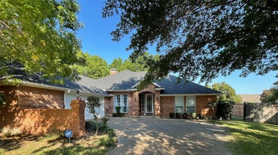 This price point and this neighborhood are a winning combination - photo 4