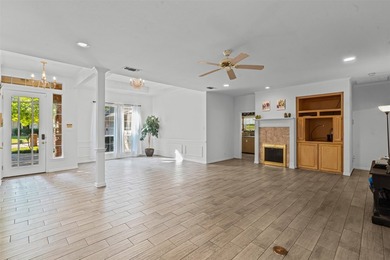 This price point and this neighborhood are a winning combination - photo 10