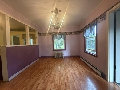 Welcome to this well maintained 3-bedroom, 1 3/4-bath home - photo 11
