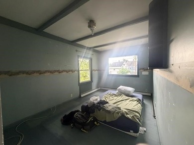 Welcome to this well maintained 3-bedroom, 1 3/4-bath home - photo 15