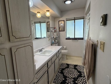 Enjoy waterfront living with this 3-bedroom, 2-bath home - photo 17
