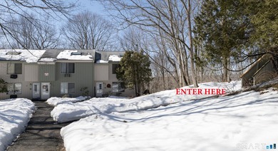 Private Pet friendly End unit newly refreshed! Ranch style - photo 27