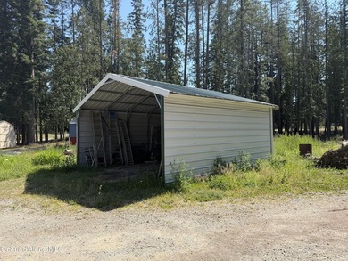 Enjoy waterfront living with this 3-bedroom, 2-bath home - photo 31