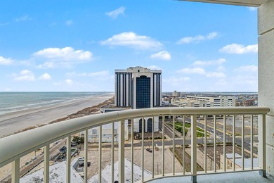 Wake up to the sound of the waves and endless ocean views from - photo 33