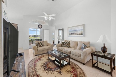 Active 55+ living in award winning Cascades! Fabulous view from - photo 9