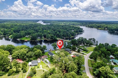 Welcome to 477 Avant Road, where classic Lake Sinclair cottage - photo 47