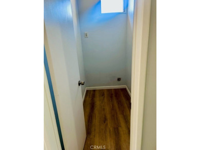 Welcome to this charming 4-bedroom, 2-bathroom Long Beach home - photo 11