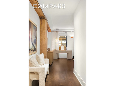 A Sophisticated SoHo Loft with Iconic Views This brilliantly - photo 13