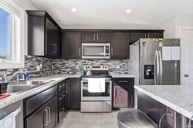 Built in 2018, this well-maintained 3 bedroom, 2 bathroom ranch - photo 15