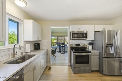 MAKE AN OFFER! Exceptional Douglas Lake Waterfront Retreat on 2 - photo 16