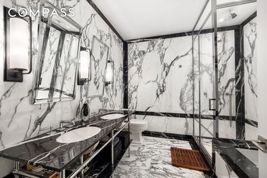 A Sophisticated SoHo Loft with Iconic Views This brilliantly - photo 19