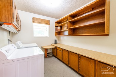 New Year! New Price!! Just 20 miles from Zion National Park! A