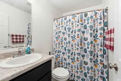 Built in 2018, this well-maintained 3 bedroom, 2 bathroom ranch - photo 21