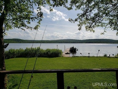 Experience true Northwoods living with this charming waterfront - photo 35