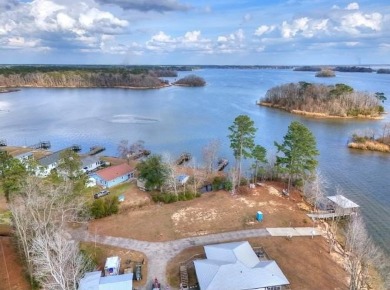 Lake Lot For Sale in Summerton, South Carolina