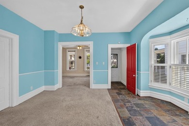 Welcome to this charming 2-bedroom, 1-bath Cape Cod in the - photo 3
