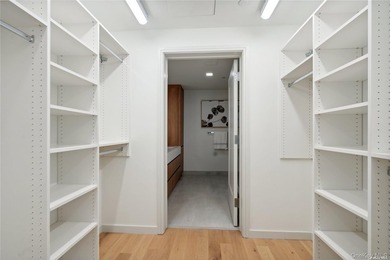 The only new construction condominium building in Great Neck, NY - photo 32