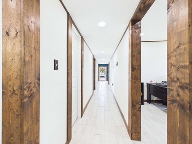 Turn-key professional office space in a prime Perry location - photo 34
