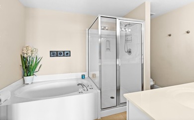 The best priced opportunity in Ariel Dunes! Welcome to Unit 403 - photo 16