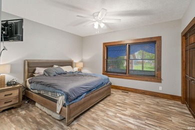 Enjoy lake living with this well-maintained 3-bedroom - photo 20