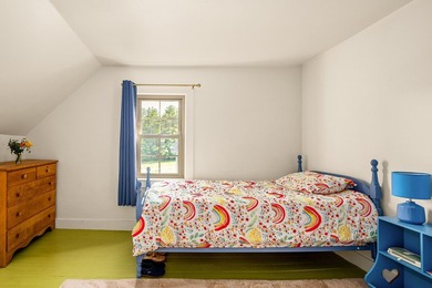 Welcome to The Farmhouse on Crawford, a beautifully renovated - photo 26