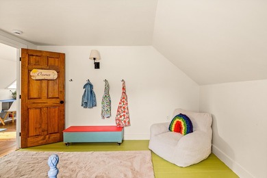 Welcome to The Farmhouse on Crawford, a beautifully renovated - photo 27