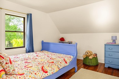 Welcome to The Farmhouse on Crawford, a beautifully renovated - photo 32
