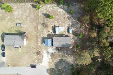 Welcome to a charming East Texas retreat offering easy living in - photo 12