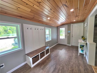 LIVING LIFE MORE ON SOMERSET LAKE!! Welcome to this beautifully - photo 16