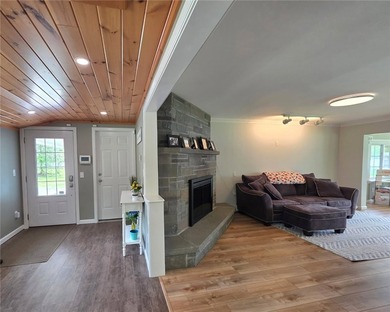 LIVING LIFE MORE ON SOMERSET LAKE!! Welcome to this beautifully - photo 17