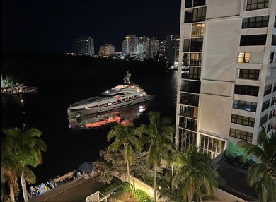 Turnkey, fully furnished condo-hotel on the Intracoastal - photo 18