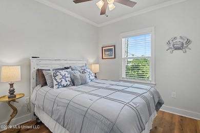 Welcome to your private waterfront escape in one of Bay St - photo 29