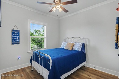 Welcome to your private waterfront escape in one of Bay St - photo 31