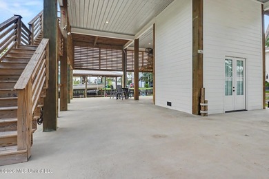 Welcome to your private waterfront escape in one of Bay St - photo 33
