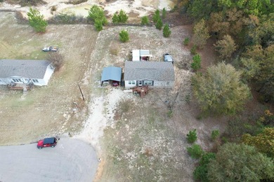 Welcome to a charming East Texas retreat offering easy living in - photo 35