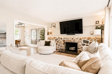 RARE opportunity to own a beautifully updated home just steps - photo 7