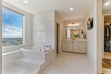 Luxury Lakefront Living in this meticulously maintained - photo 19