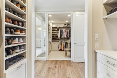 Luxury Lakefront Living in this meticulously maintained - photo 20
